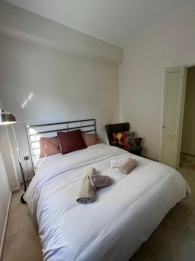 Nikaia Metro House Apartment Piraeus Ngoại thất bức ảnh